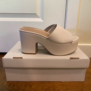 Call it Spring Valerria platform clog heels
